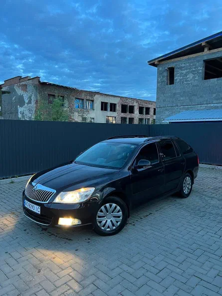 Skoda Octavia 2010 - 4