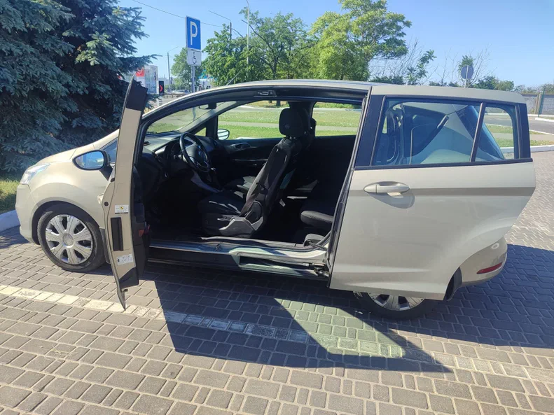 Ford B-MAX 2013 - 8