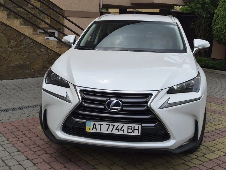 Lexus NX 2015 - 3