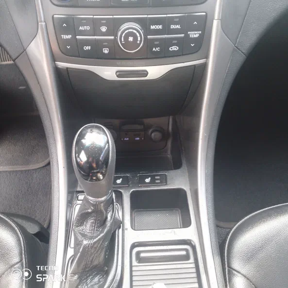 Hyundai Sonata 2013 - 9