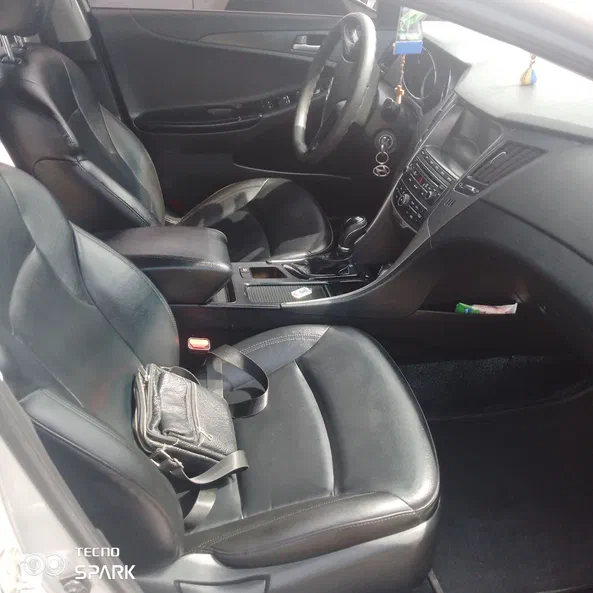 Hyundai Sonata 2013 - 13