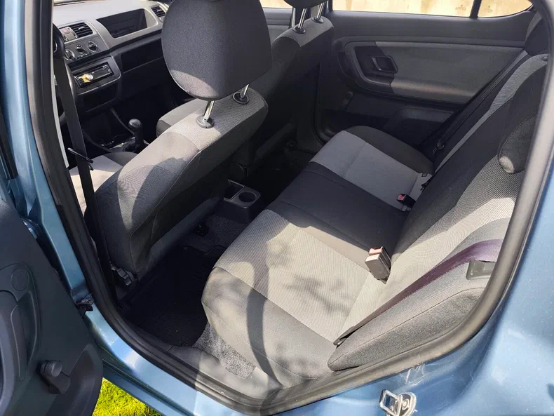 Skoda Fabia 2010 - 18