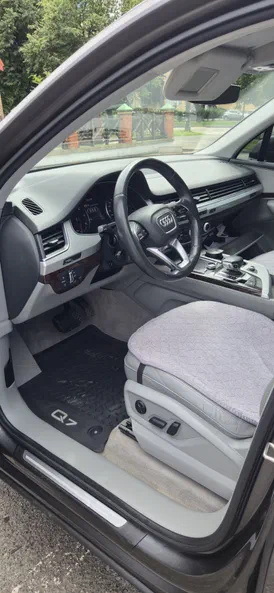 Audi Q7 2018 - 1