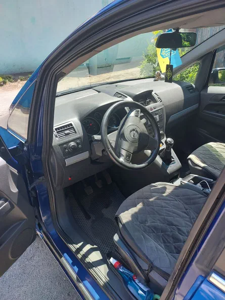 Opel Zafira 2007 - 5