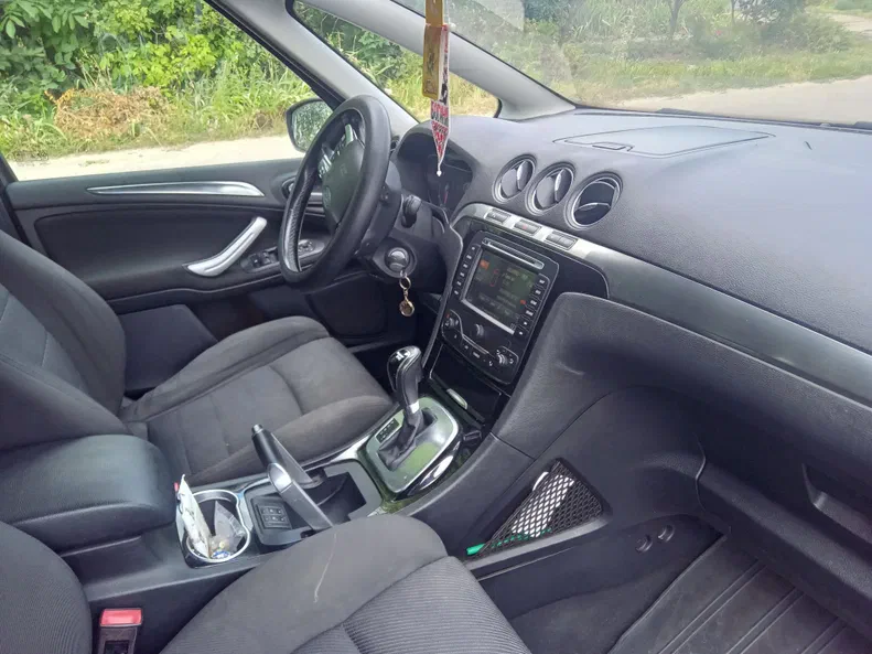 Ford S-MAX 2014 - 12
