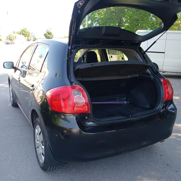 Toyota Auris 2007 - 10
