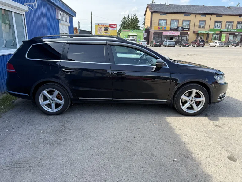 Volkswagen Passat 2011 - 1