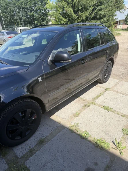 Skoda Octavia 2012 - 1