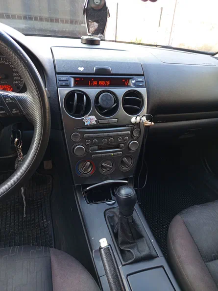 Mazda 6 2004 - 4