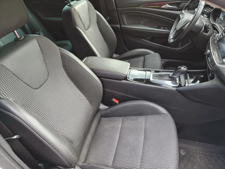 Opel Insignia 2018 - 20