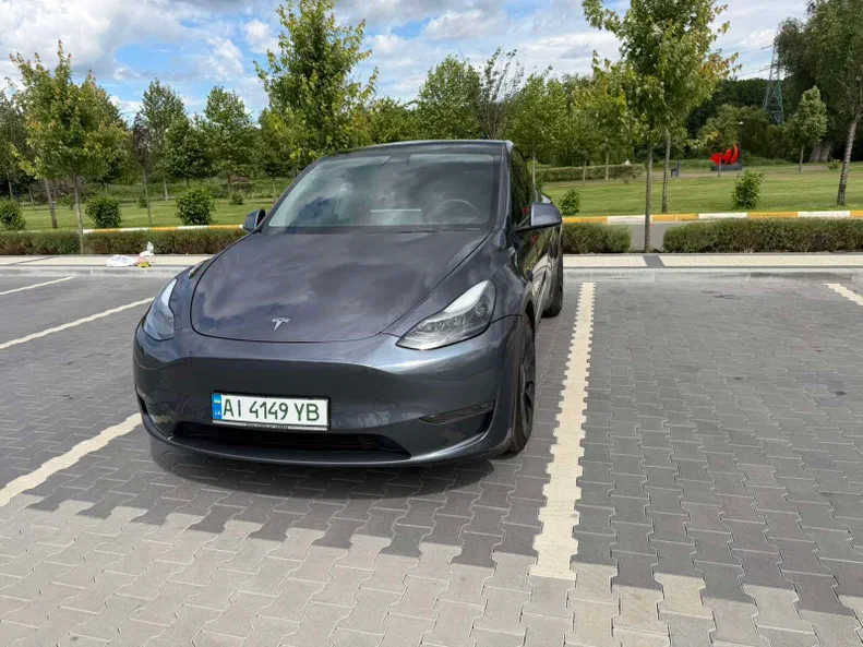 Tesla Model Y 2022 - 11