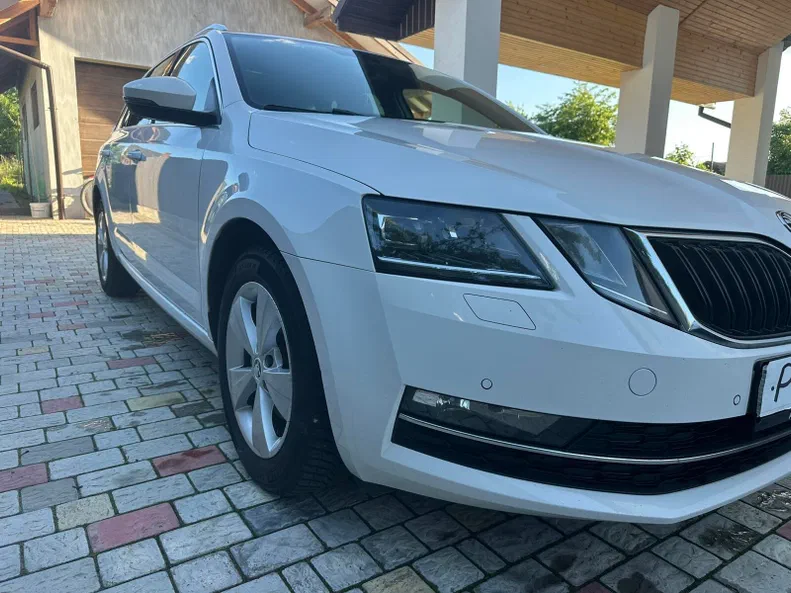 Skoda Octavia 2019 - 15