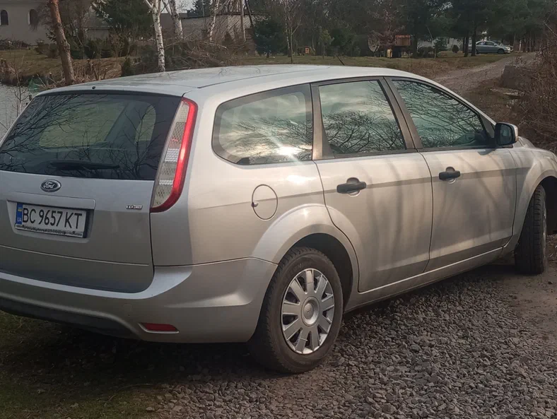 Ford Focus 2009 - 1