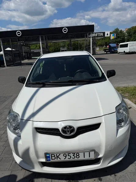 Toyota Auris 2007 - 9