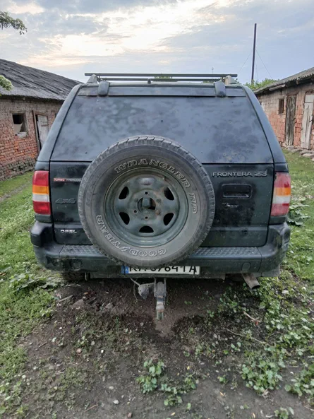 Opel Frontera 2000 - 1