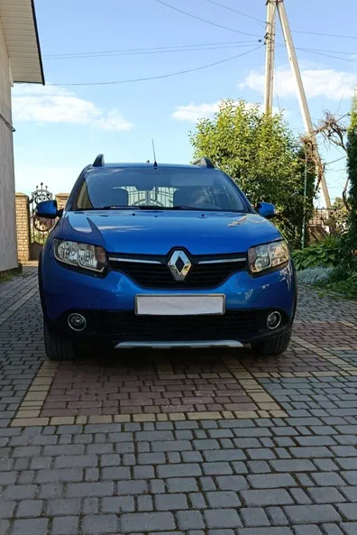 Renault Sandero 2015 - 2