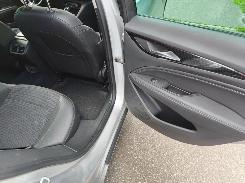 Opel Insignia 2018 - 23