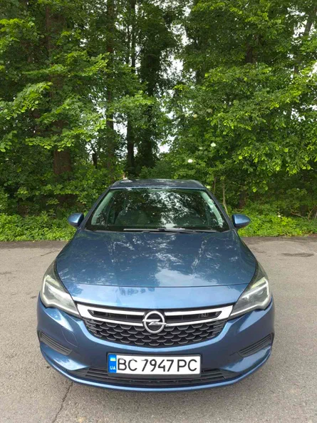 Opel Astra 2016 - 1