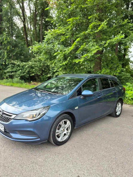 Opel Astra 2016 - 2