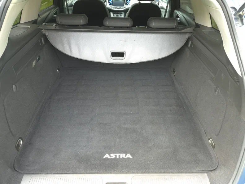 Opel Astra 2016 - 4