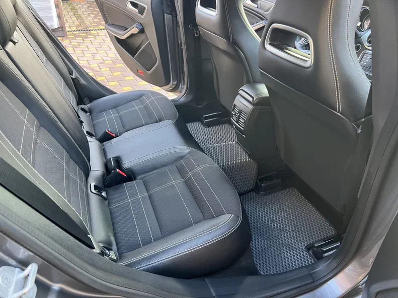 Mercedes-Benz CLA 2017 - 5