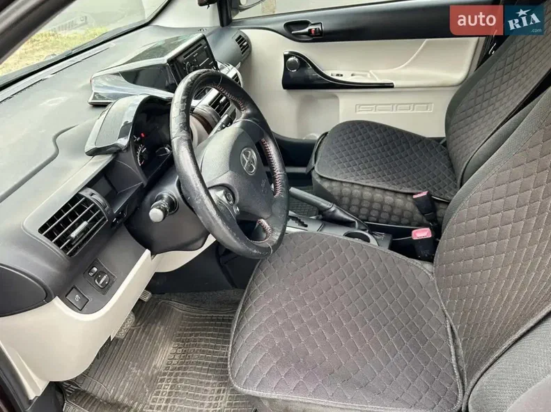 Scion iQ 2013 - 3