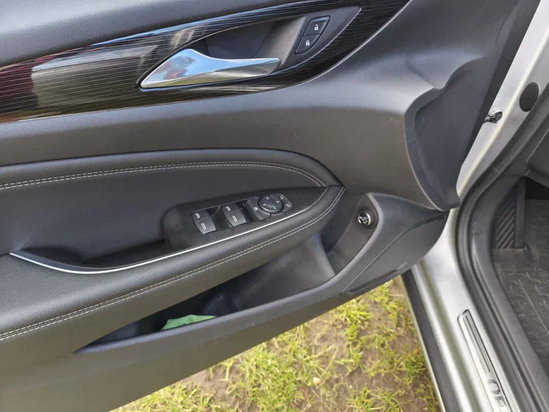 Opel Insignia 2018 - 9