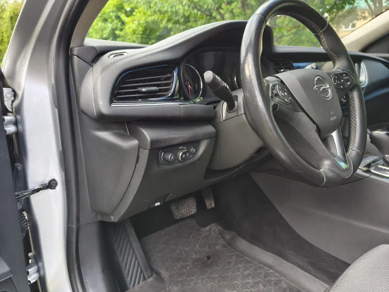 Opel Insignia 2018 - 10