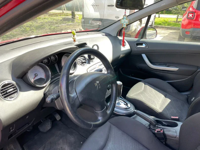 Peugeot 308 2008 - 6