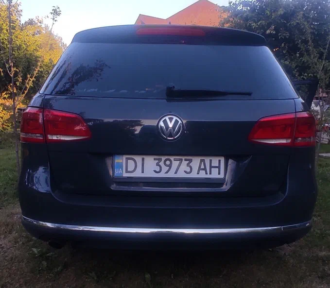 Volkswagen Passat 2011 - 3