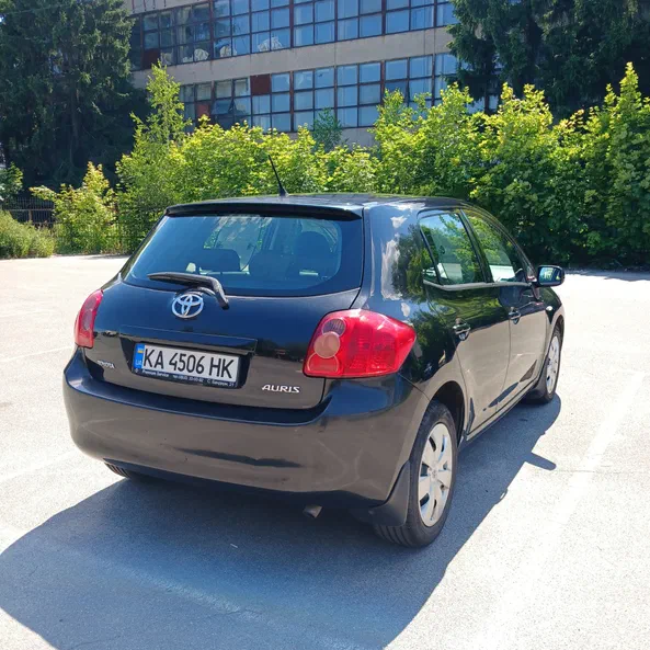 Toyota Auris 2007 - 4