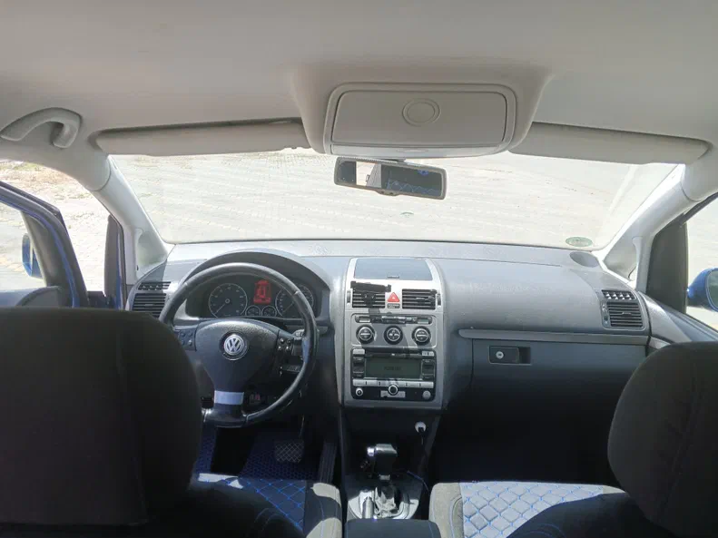 Volkswagen Touran 2009 - 6