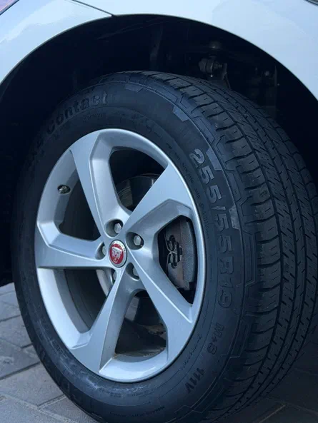 Jaguar F-Pace 2016 - 17