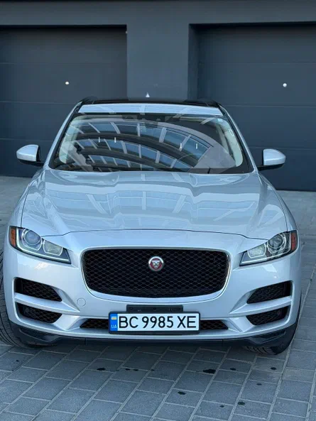 Jaguar F-Pace 2016 - 6