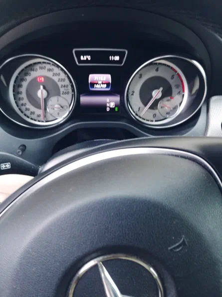 Mercedes-Benz GLA 2015 - 4