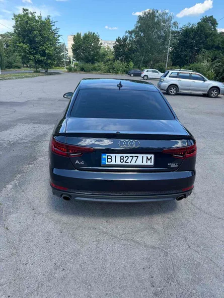 Audi A4 2018 - 4