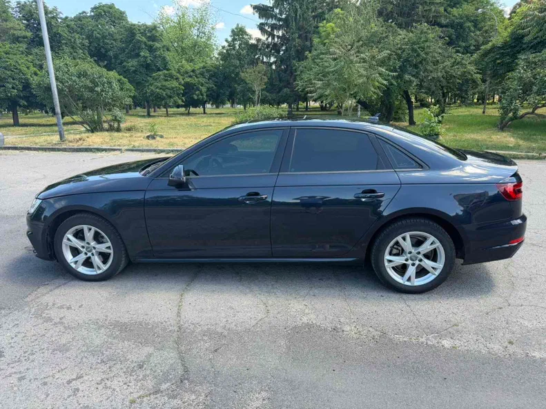 Audi A4 2018 - 3