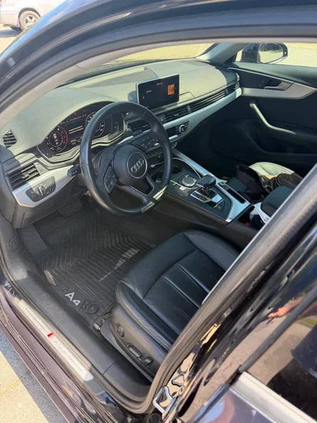 Audi A4 2018 - 6