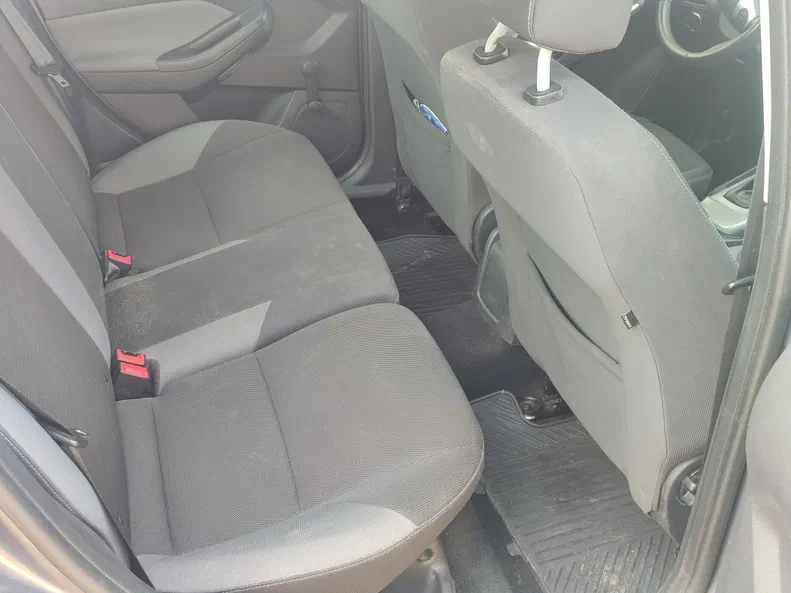 Ford Focus 2013 - 10