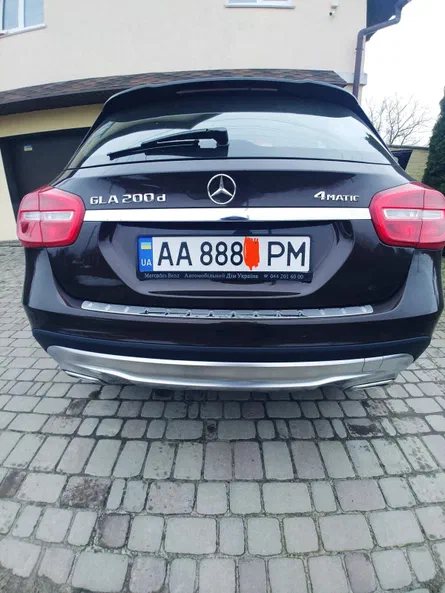 Mercedes-Benz GLA 2015 - 8