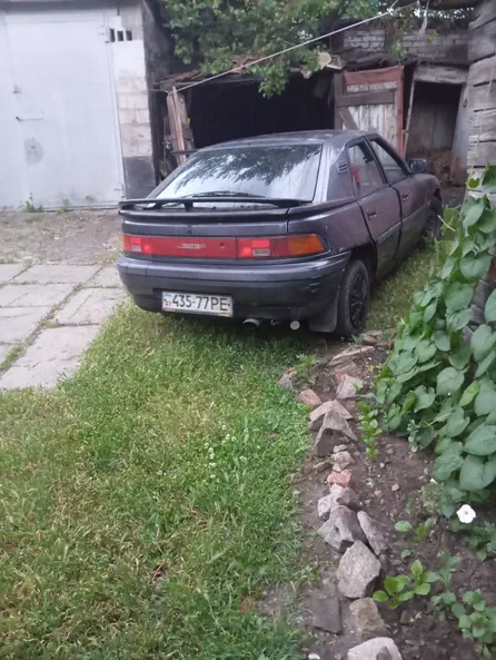 Mazda 323 1990 - 1