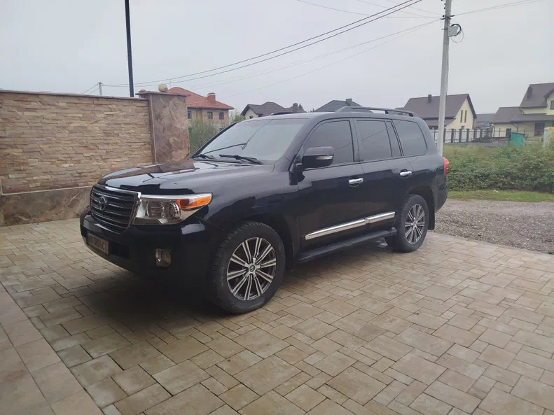 Toyota Land Cruiser 2013 - 2
