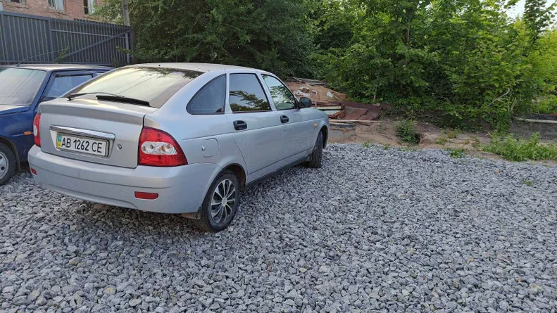 Lada (ВАЗ) Priora 2010 - 6