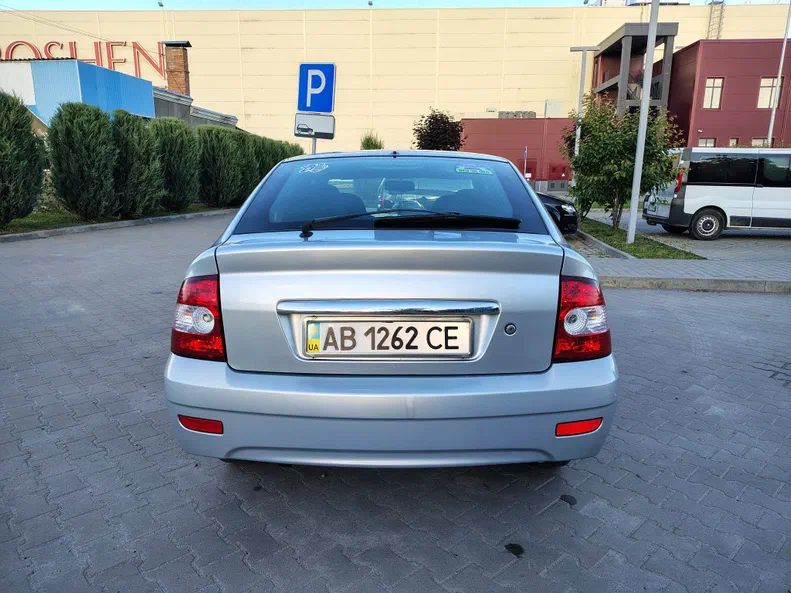 Lada (ВАЗ) Priora 2010 - 7