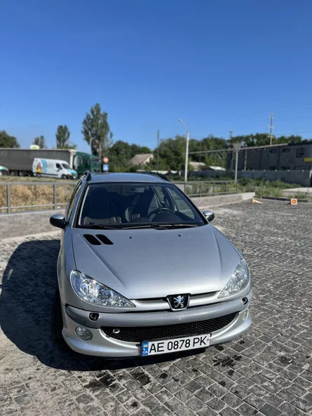 Peugeot 206 2004 - 0