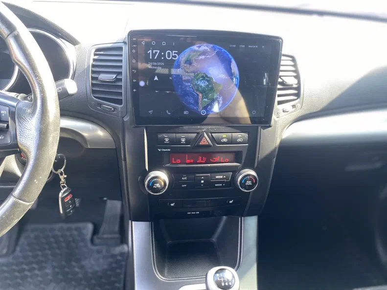 Kia Sorento 2010 - 4