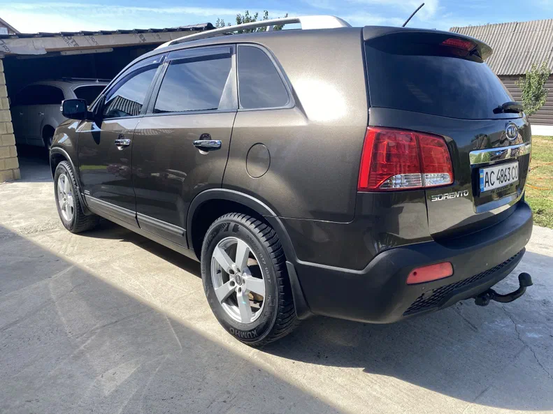 Kia Sorento 2010 - 9