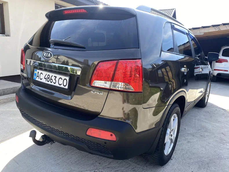 Kia Sorento 2010 - 8