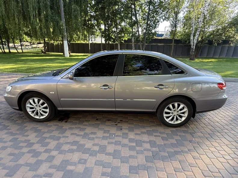 Hyundai Grandeur 2008 - 5