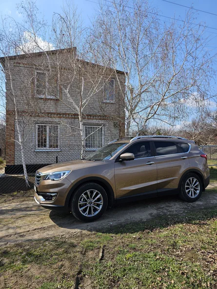 Jetour X70 PLUS 2021 - 3